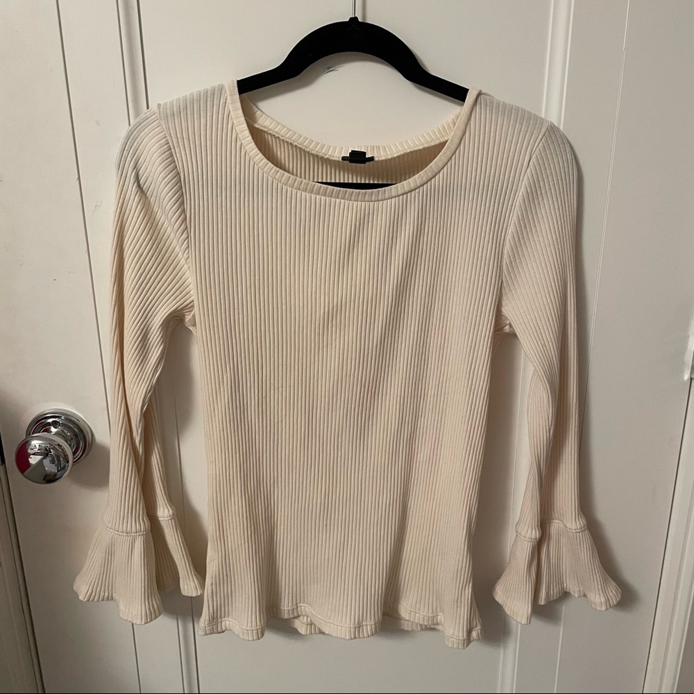Ribbed cream j crew shirt with ruffle/bell sleeves. M